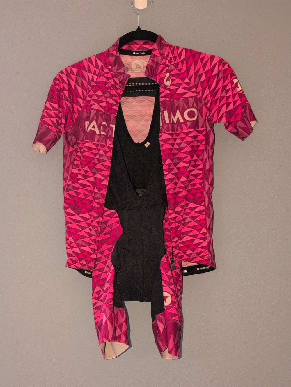 Pact Pink Geometric Women's Cycling Jersey